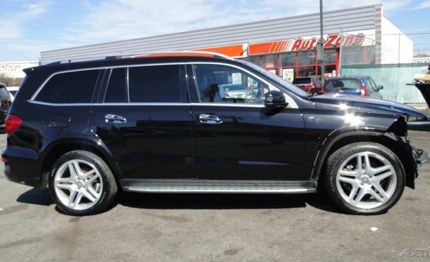 2016 Mercedes-Benz GL-Class GL 550 4MATIC®