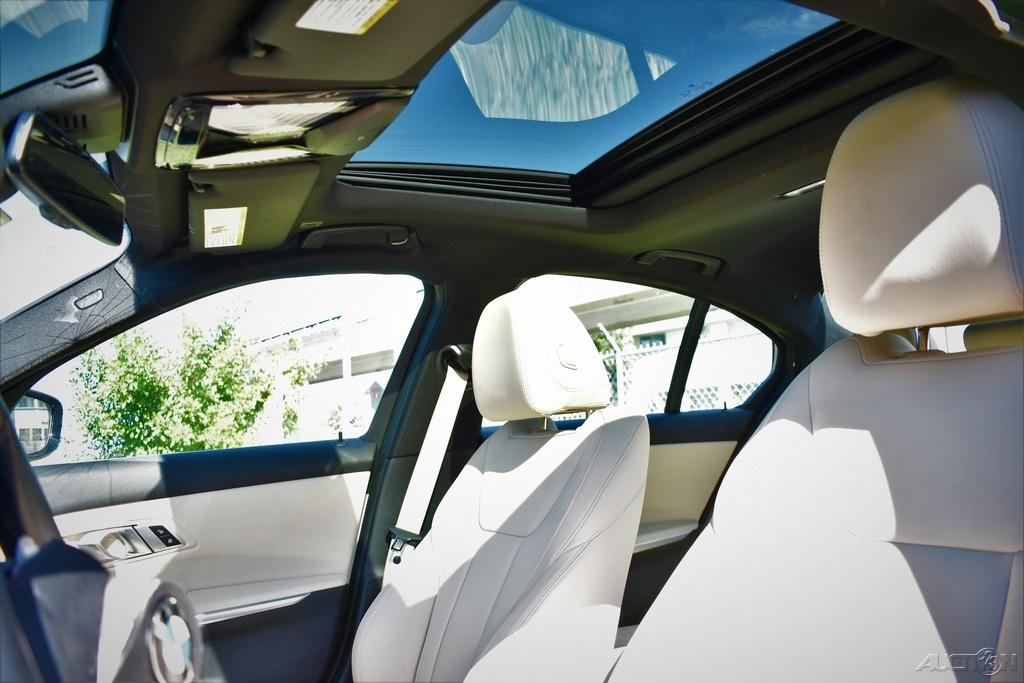 2020 BMW 3-Series 330i