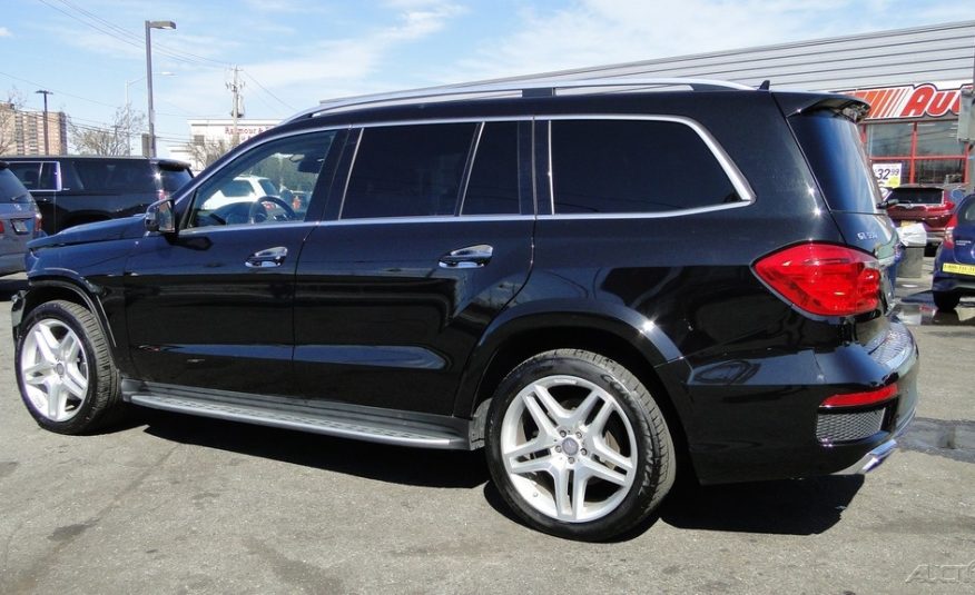 2016 Mercedes-Benz GL-Class GL 550 4MATIC®