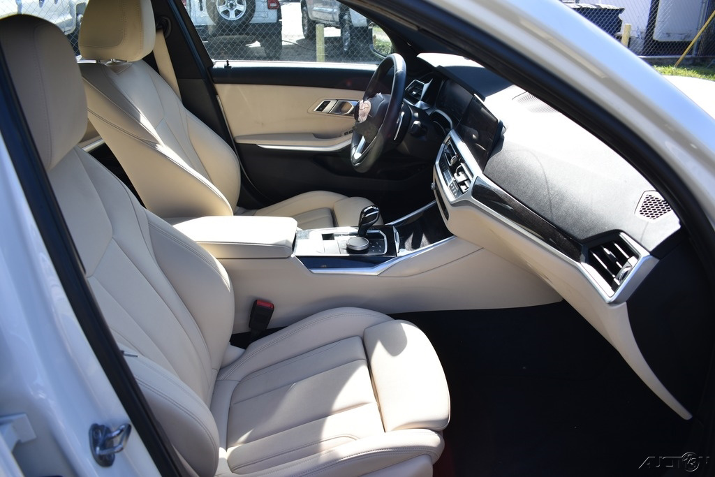 2020 BMW 3-Series 330i