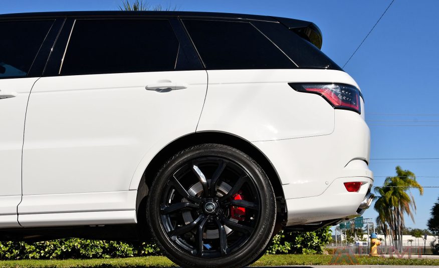 2020 Land Rover Range Rover SVR