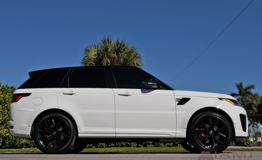2020 Land Rover Range Rover SVR