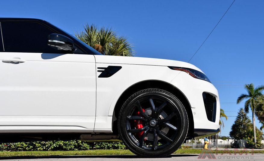 2020 Land Rover Range Rover SVR