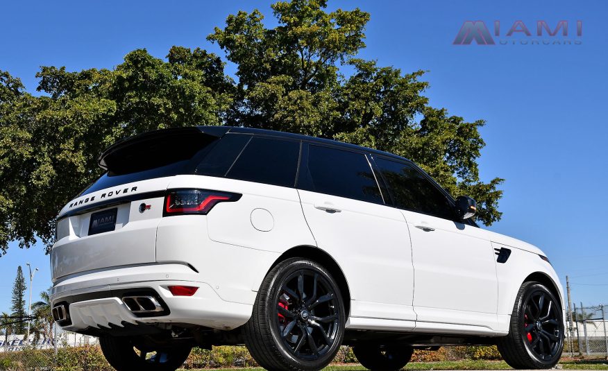 2020 Land Rover Range Rover SVR