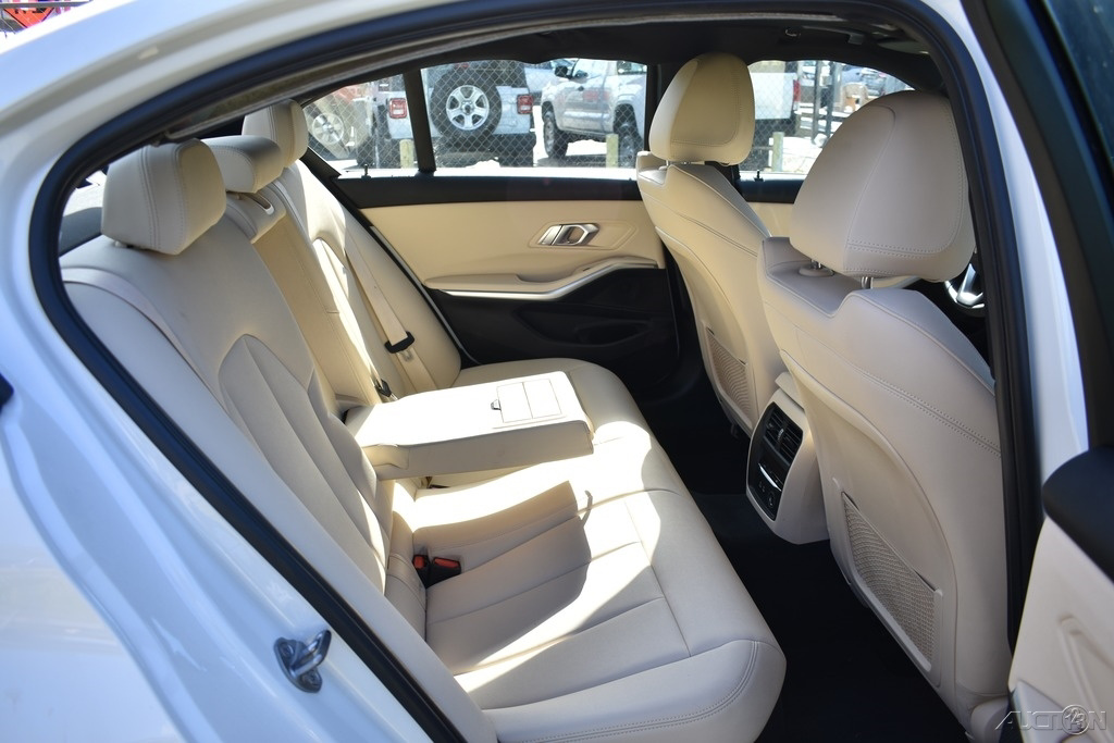 2020 BMW 3-Series 330i