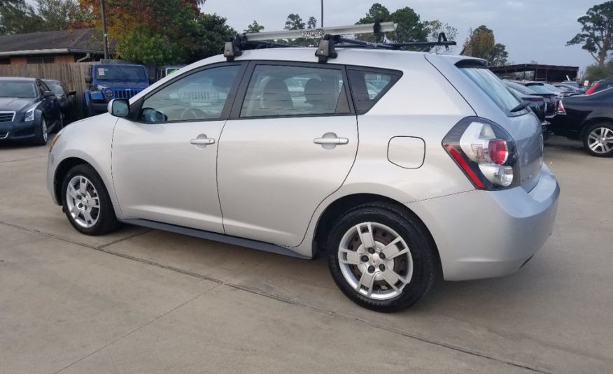 2009 Pontiac Vibe 4dr Hatchback