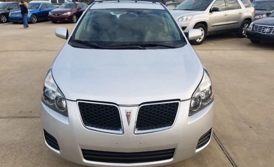 2009 Pontiac Vibe 4dr Hatchback