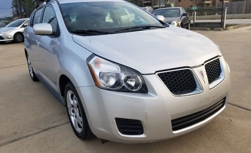 2009 Pontiac Vibe 4dr Hatchback