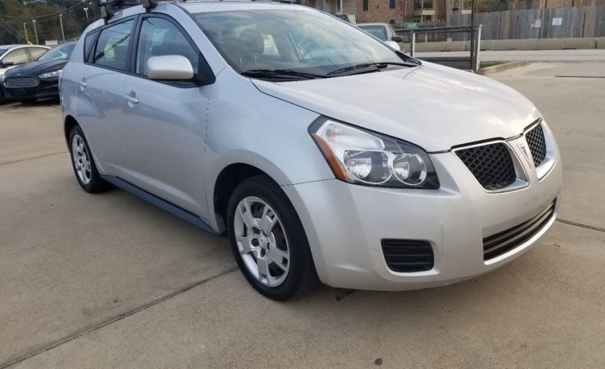 2009 Pontiac Vibe 4dr Hatchback