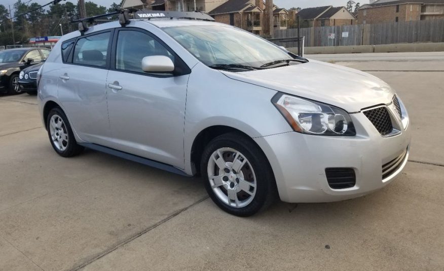 2009 Pontiac Vibe 4dr Hatchback