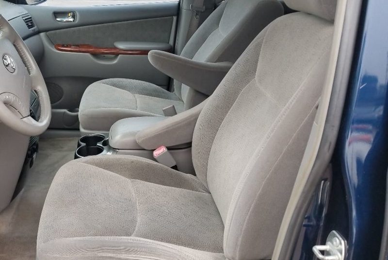 2005 Toyota Sienna