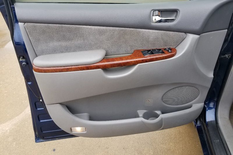 2005 Toyota Sienna