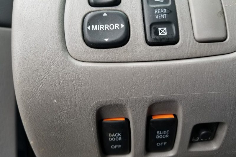 2005 Toyota Sienna