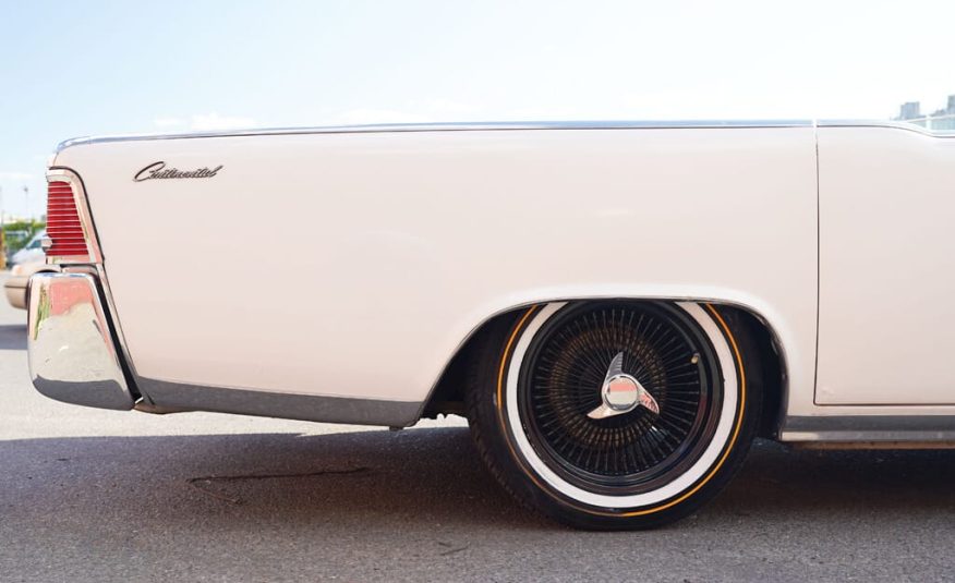 1965 Lincoln Continental Convertible