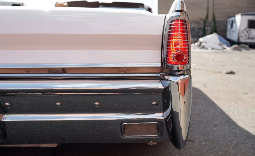 1965 Lincoln Continental Convertible