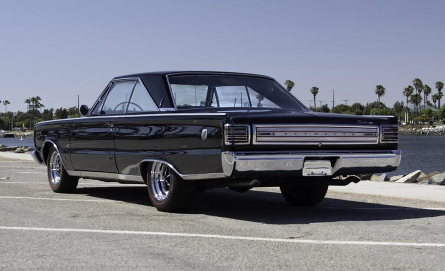 1966 Plymouth Satellite 426 Hemi 4 Speed