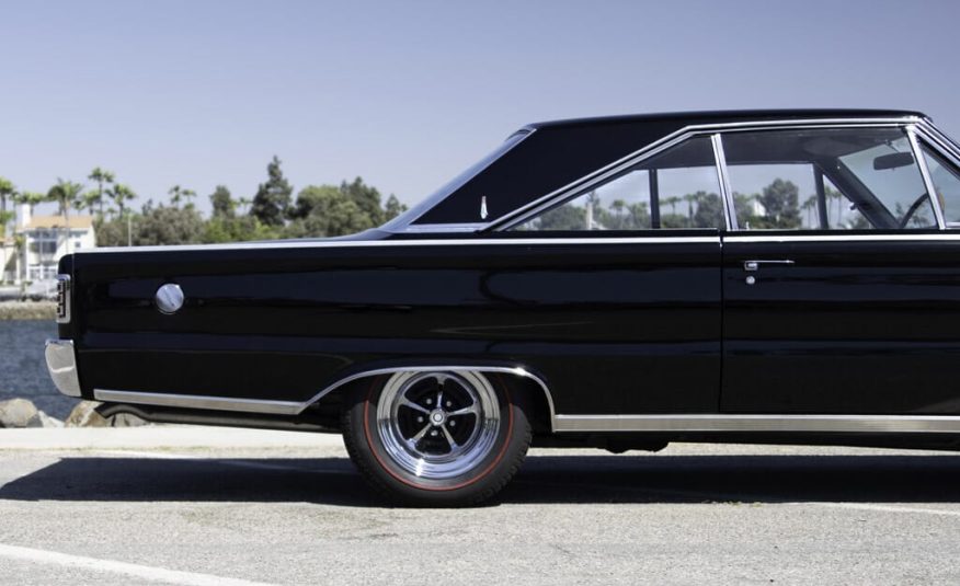 1966 Plymouth Satellite 426 Hemi 4 Speed