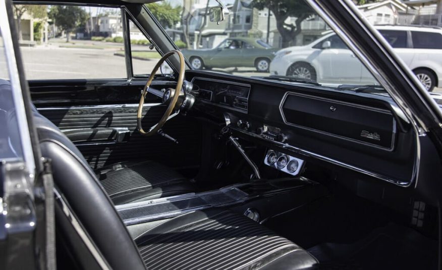 1966 Plymouth Satellite 426 Hemi 4 Speed