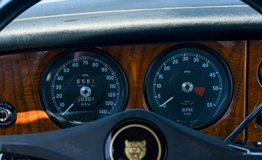 1967 Jaguar 420 Sport Saloon
