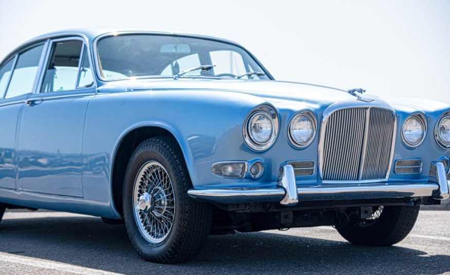 1967 Jaguar 420 Sport Saloon
