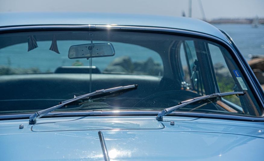 1967 Jaguar 420 Sport Saloon