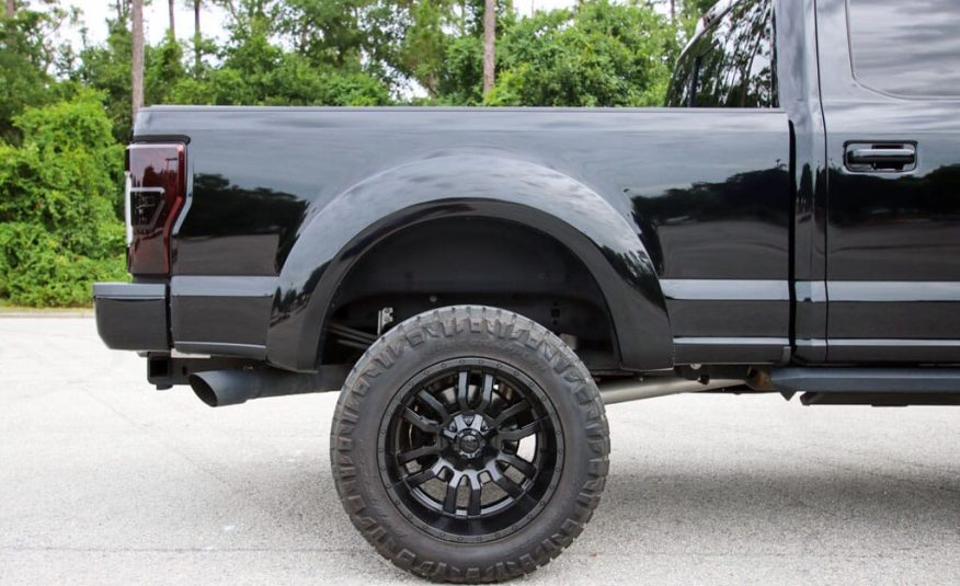 2017 Ford F-250 Super Duty Platinum Crew Cab Power Stroke