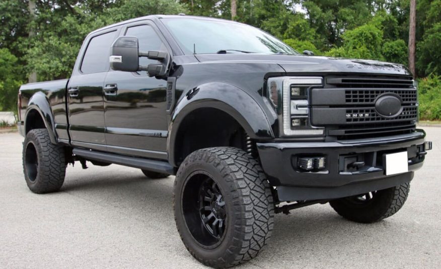 2017 Ford F-250 Super Duty Platinum Crew Cab Power Stroke