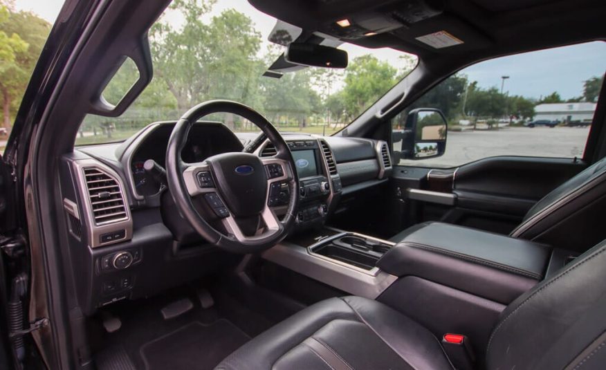 2017 Ford F-250 Super Duty Platinum Crew Cab Power Stroke