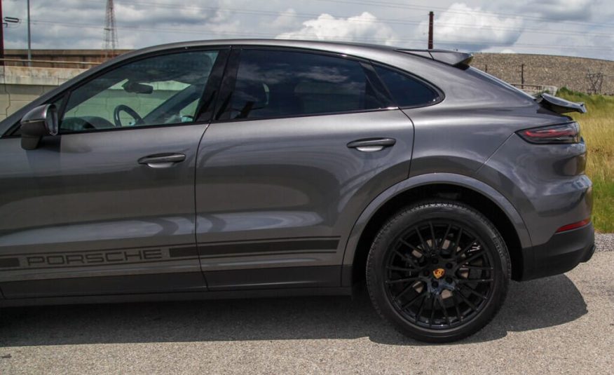 2020 Porsche Cayenne Coupe