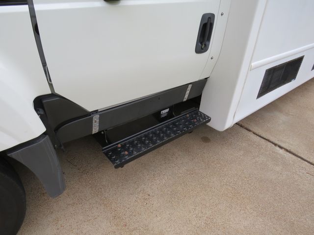 2013 International Harvester All Star XL 30 Passenger Bus