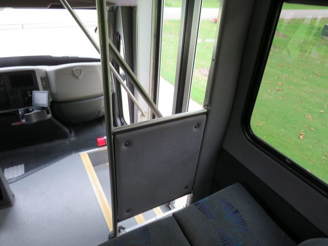 2013 International Harvester All Star XL 30 Passenger Bus