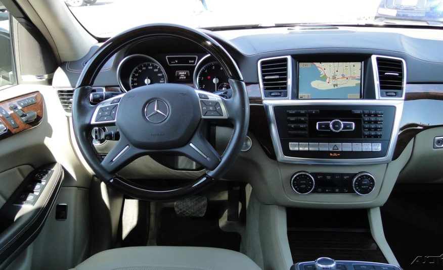 2016 Mercedes-Benz GL-Class GL 550 4MATIC®