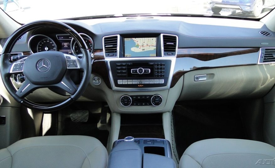 2016 Mercedes-Benz GL-Class GL 550 4MATIC®