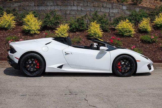 2017 Lamborghini Huracan 2DR CNV