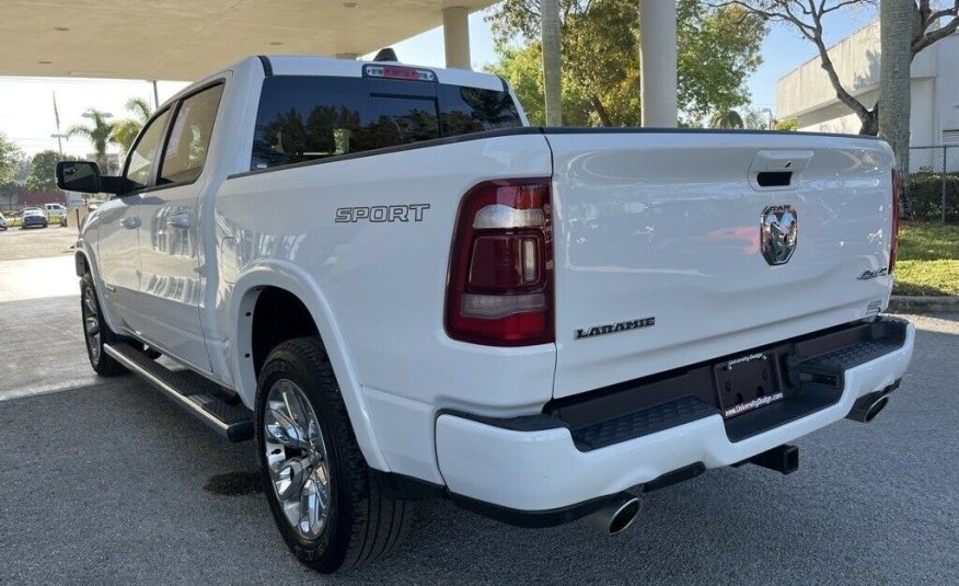 2021 Ram 1500 Laramie 17699 Miles Bright White Clearcoat 4D Crew Cab HEMI 5.7L V