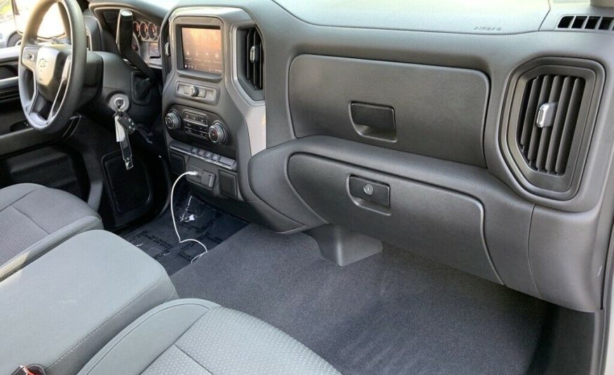2020 Chevrolet Silverado 1500 Custom 49608 Miles Silver Ice Metallic 4D Crew Cab