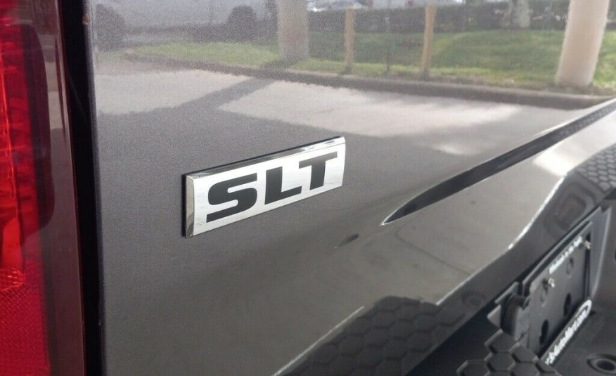 2019 Ram 1500 Classic SLT 61048 Miles Granite Crystal Metallic Clearcoat 4D Crew