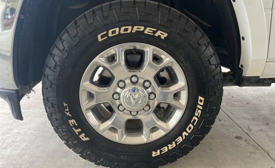 2021 Ram 2500 Laramie 5539 Miles Bright White Clearcoat 4D Crew Cab Cummins 6.7L