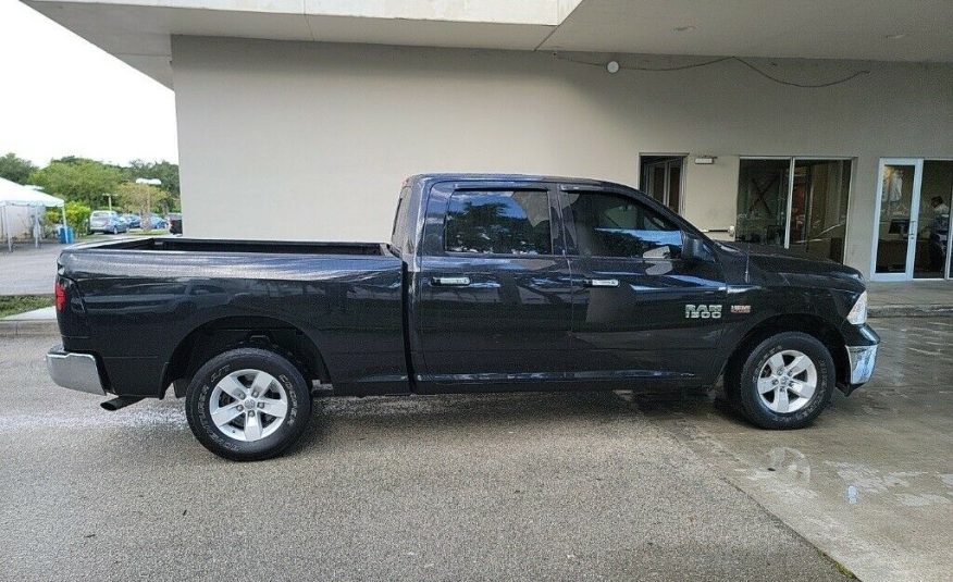 2017 Ram 1500 SLT 50273 Miles Brilliant Black Crystal Pearlcoat 4D Crew Cab HEMI