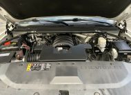 2017 Chevrolet Suburban LT 50741 Miles Iridescent Pearl Tricoat 4D Sport Utility