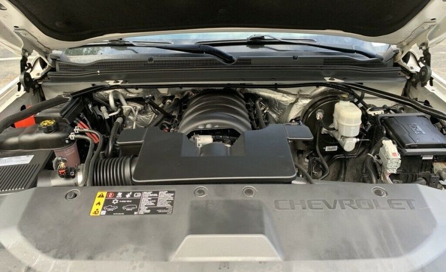 2017 Chevrolet Suburban LT 50741 Miles Iridescent Pearl Tricoat 4D Sport Utility