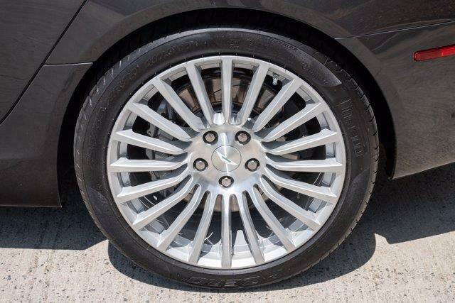 2011 Aston Martin Rapide Luxury