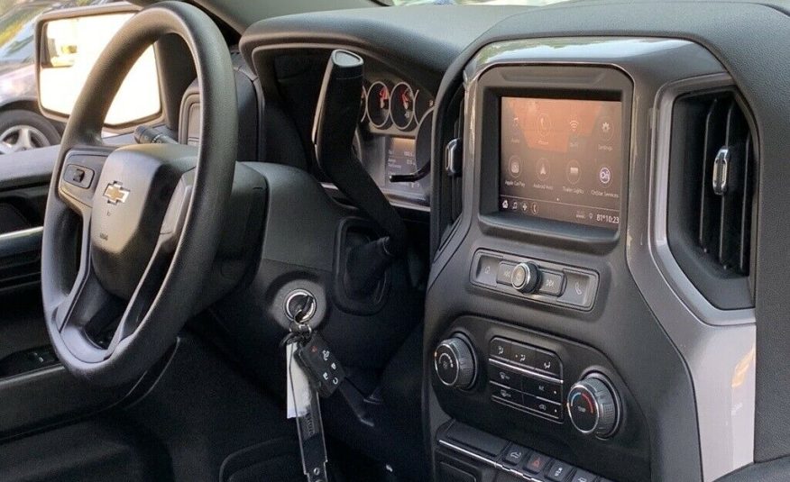 2020 Chevrolet Silverado 1500 Custom 49608 Miles Silver Ice Metallic 4D Crew Cab