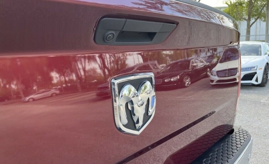 2019 Ram 1500 Classic Big Horn 61367 Miles Delmonico Red Pearlcoat 4D Crew Cab H