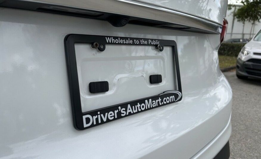 2019 Hyundai Santa Fe SEL 2.4 26708 Miles Quartz White 4D Sport Utility 2.4L I4