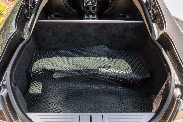 2011 Aston Martin Rapide Luxury