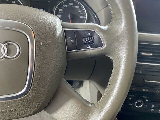 2012 Audi Q5 2.0T Premium
