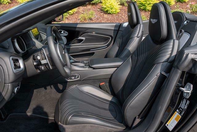 2020 Aston Martin DB11 2DR CPE VOLANTE