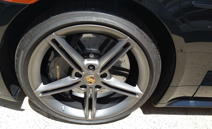 2020 Porsche Taycan Turbo