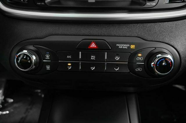 2020 Kia Sorento LX V6